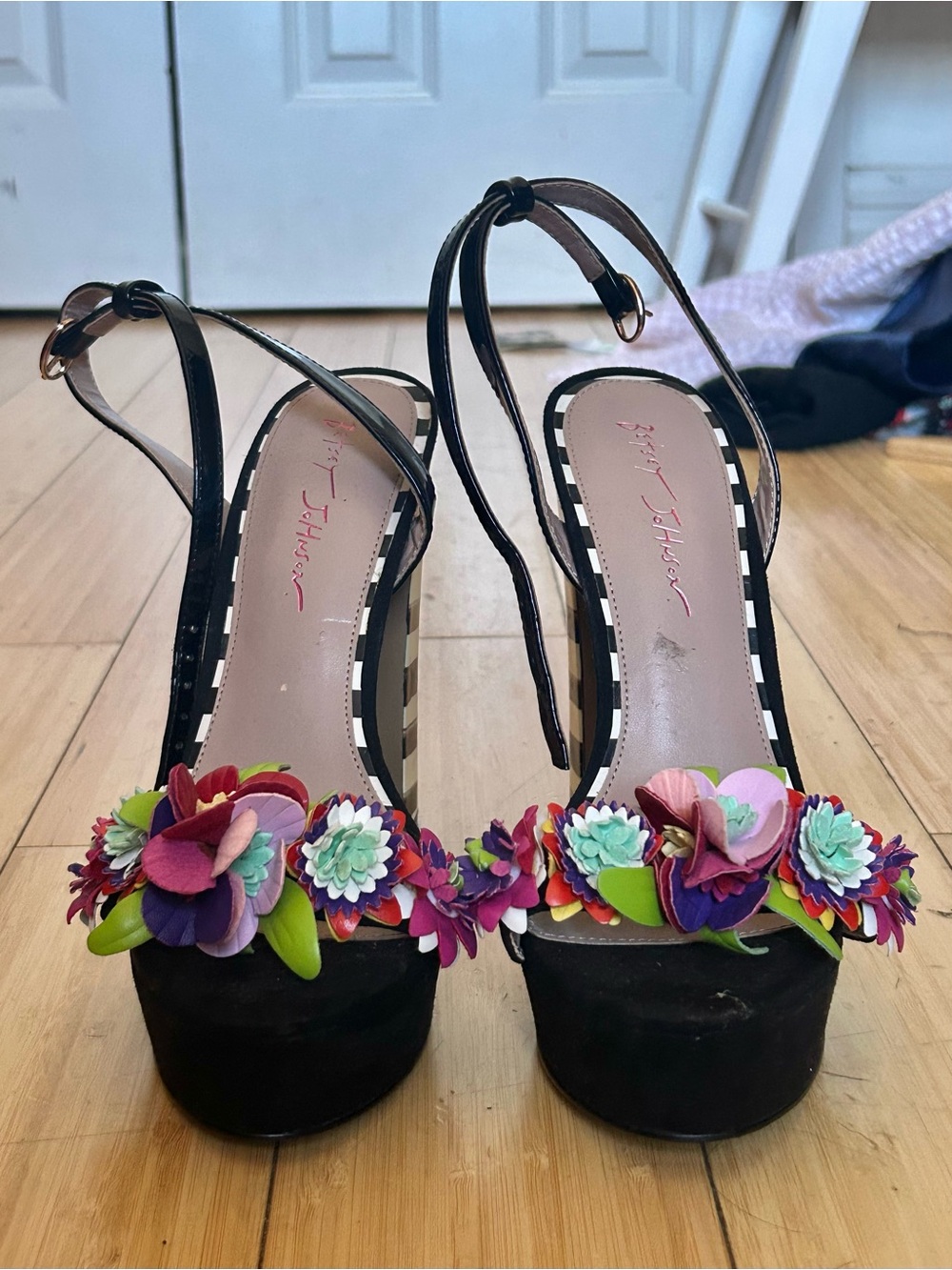 Betsey Johnson Black Platform heels with Multicolor Floral